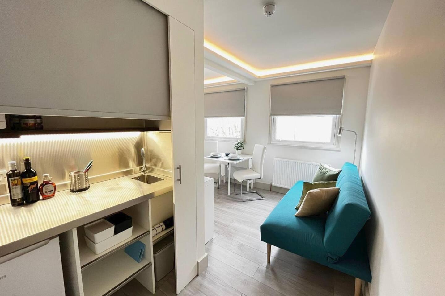 Apt 11 Seaside Serenity Chic Studio Steps To Beach Hove Exterior foto